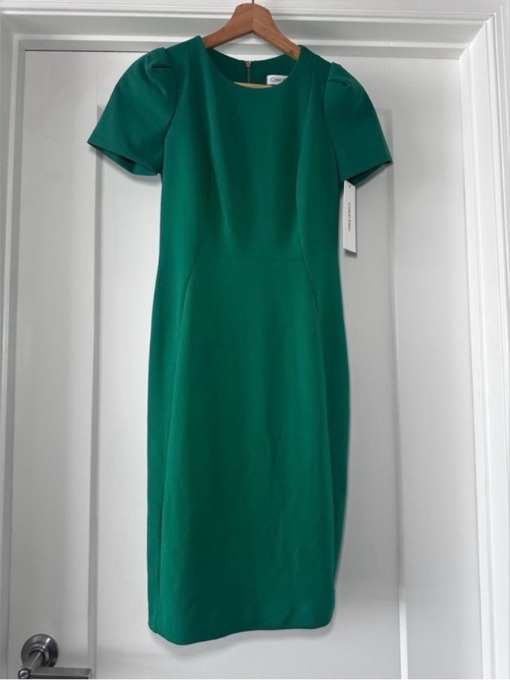 💚 NWT! Green CALVIN KLEIN Puff Sleeve Sheath Dress - Size 2